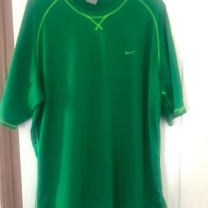 Nike sphere dri-fit shirt